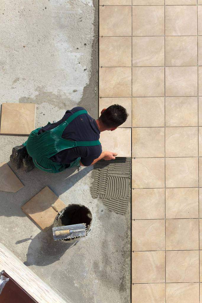 Laying A Ceramic Tile Floor