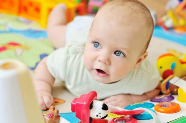 Buying Safe Baby & Toddler Toys | HomeTips