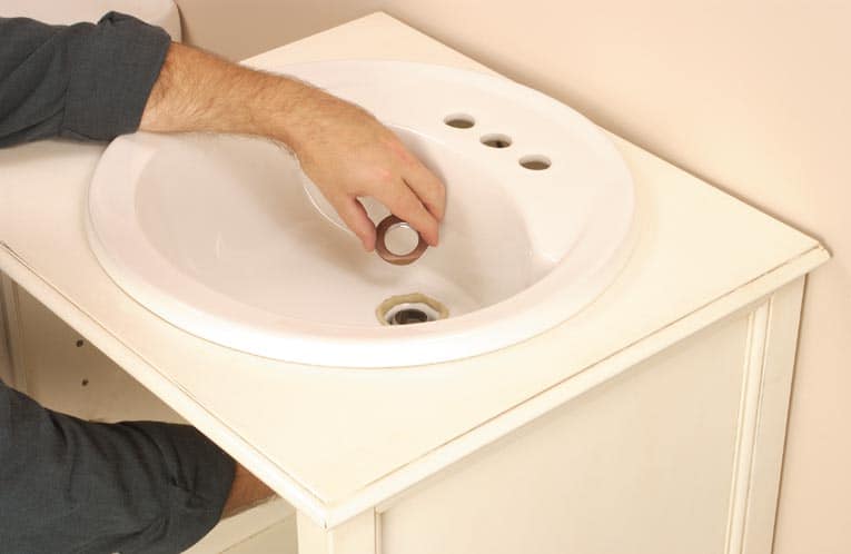 sealing drain to bathroom sink