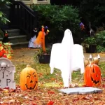 Outdoor halloween decorations