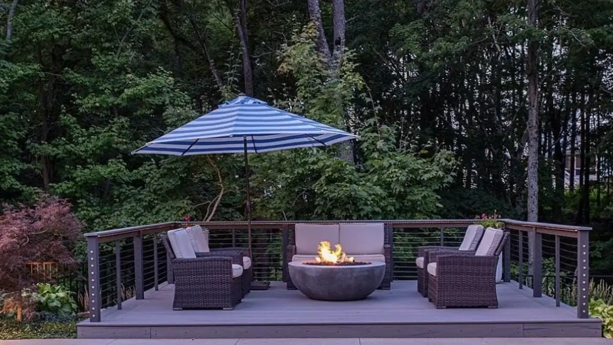 Outdoor Fireplace Designs